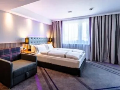Otel Premier Inn Nuernberg City Centre